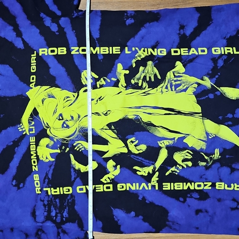 Rob Zombie Living Dead Girl T-shirt - Picture 4 of 8